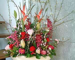 花團錦簇慶團圓(图)