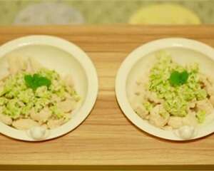 【美食攻略】自制猫咪鸡胸肉豆腐饭