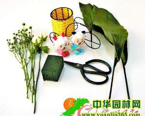 喜羊羊公仔“好得意”