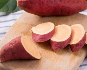 种植“地瓜”新方法！吊在半空养，地瓜自己就能长！