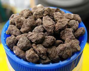 自己动手：一份值得参考的多肉植物十二卷植料配方