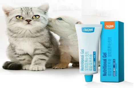 让猫咪发腮，需要多久喂一次WOWO猫咪营养膏？