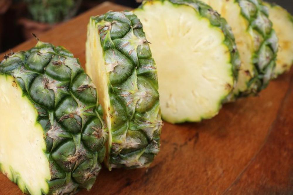 种菠萝头的方法，多久能长菠萝