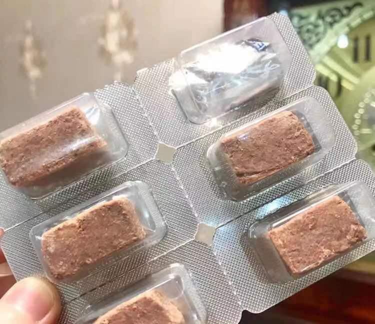 小狗拉肚子怎么办?体内驱虫是关键! 小狗拉肚子怎么办?体内驱虫是关键!