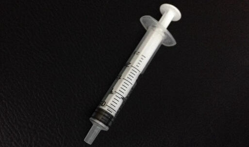 四招应对猫咪吃药难的问题